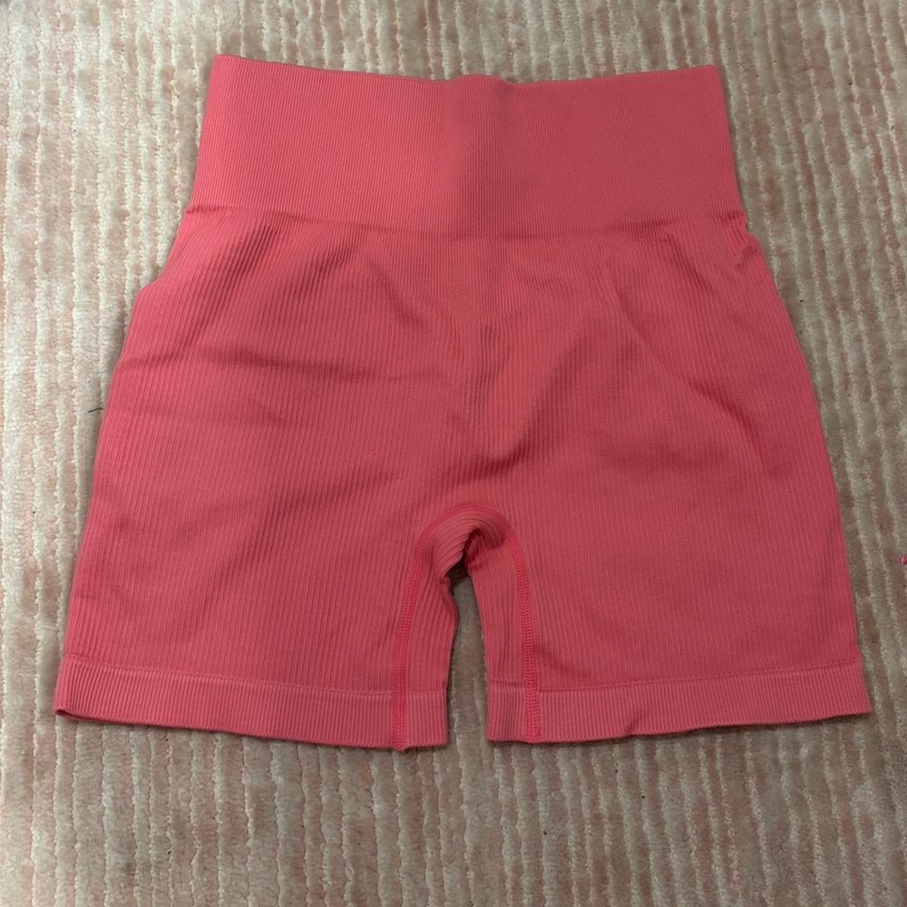 Women's High-Waisted athletic Shorts